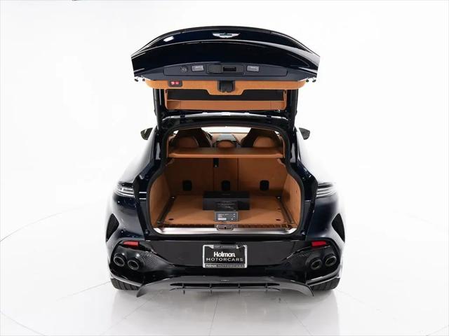 2026 Aston Martin DBX 707
