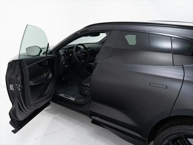 2026 Aston Martin DBX 707