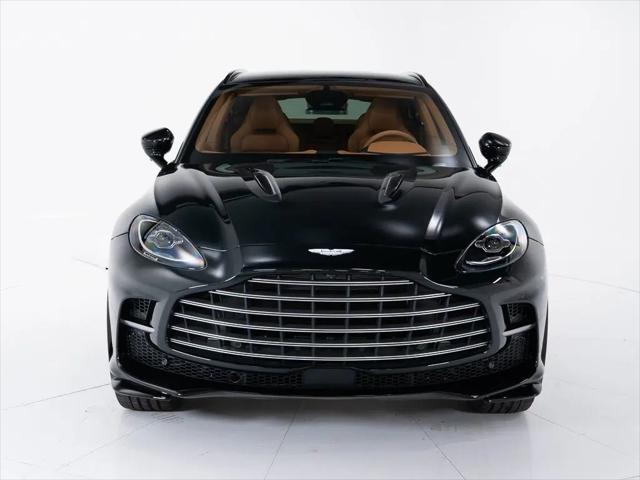 2026 Aston Martin DBX 707