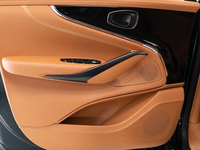 2026 Aston Martin DBX 707
