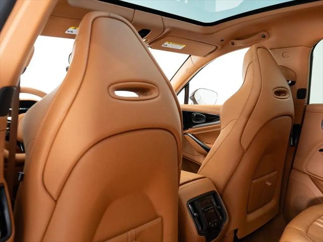 2026 Aston Martin DBX 707
