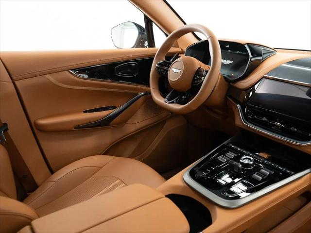 2026 Aston Martin DBX 707
