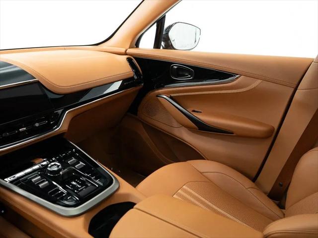 2026 Aston Martin DBX 707