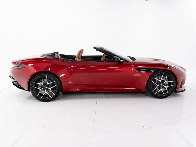 2026 Aston Martin DB12 Volante