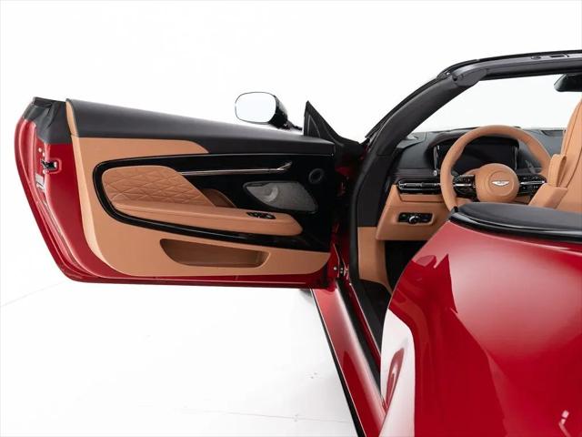 2026 Aston Martin DB12 Volante