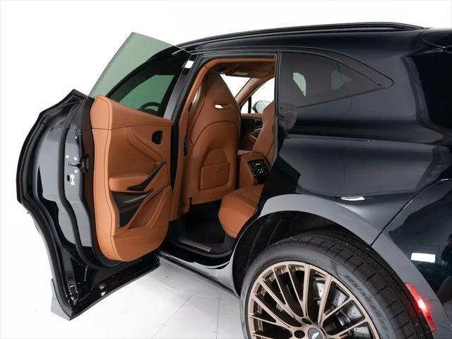 2026 Aston Martin DBX 707