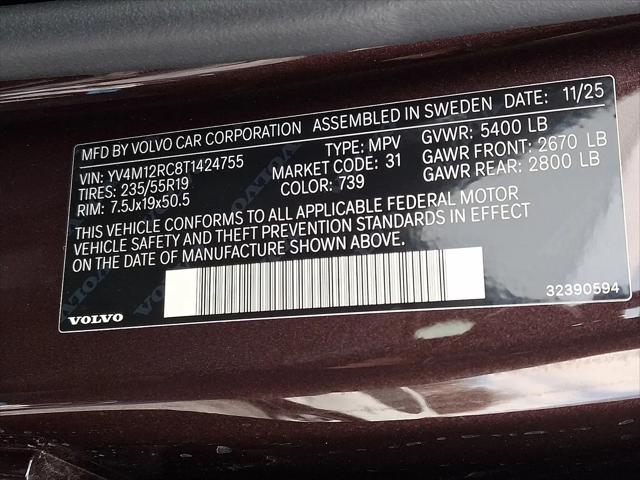 2026 Volvo XC60 B5 Plus