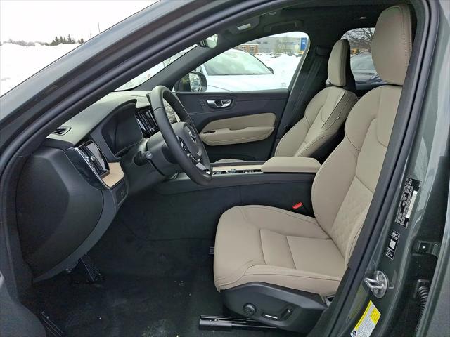 2026 Volvo XC60 B5 Plus
