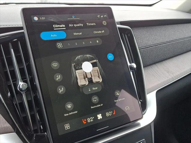 2026 Volvo XC90 Ultra, B6 AWD Gas (mild hybrid), Gasoline, Bright, 7 Seats