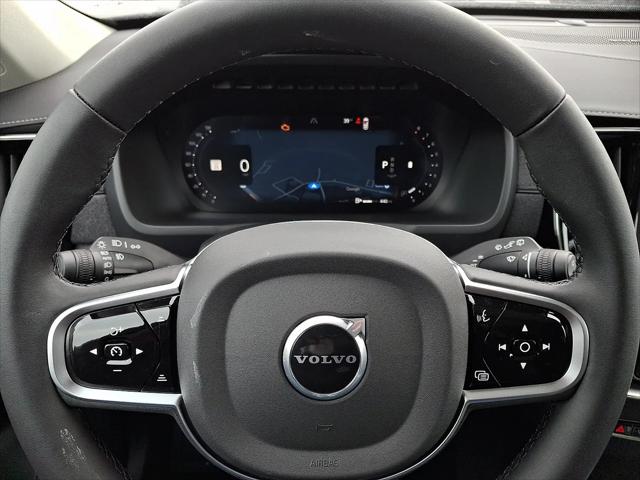 2026 Volvo XC90 Ultra, B6 AWD Gas (mild hybrid), Gasoline, Bright, 7 Seats