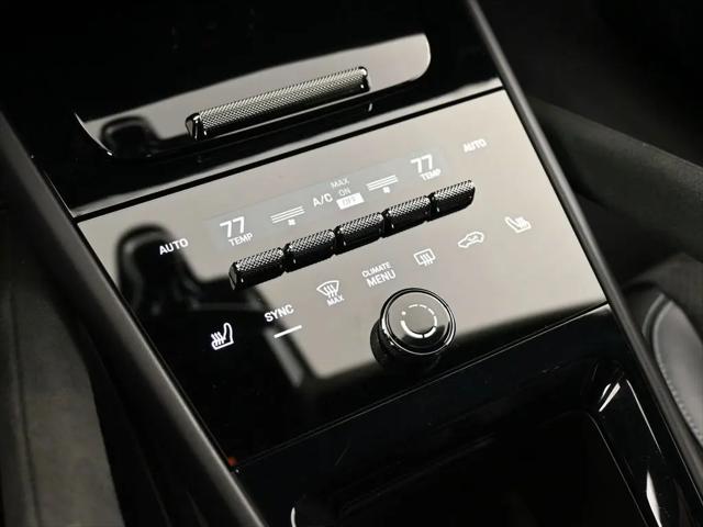 2024 Porsche Cayenne Turbo GT
