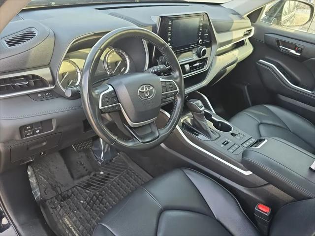 2022 Toyota Highlander XLE