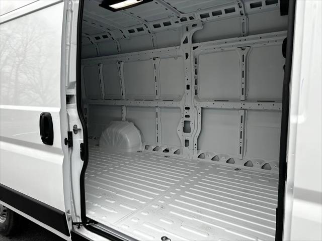 2026 Ram ProMaster 2500 Cargo Van Tradesman High Roof 136" WB w/Pass Seat