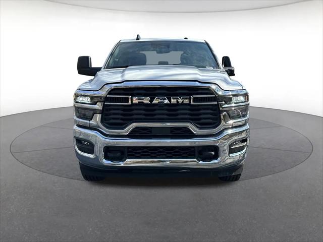 2026 Ram 2500 Tradesman Crew Cab 4x2 8' Box