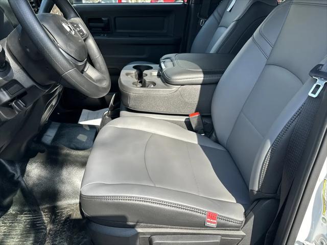 2026 Ram 2500 Tradesman Crew Cab 4x2 8' Box