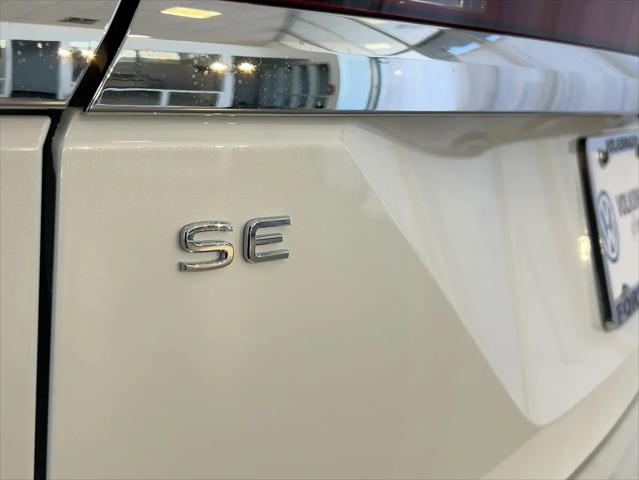 2026 Volkswagen Atlas SE with Technology
