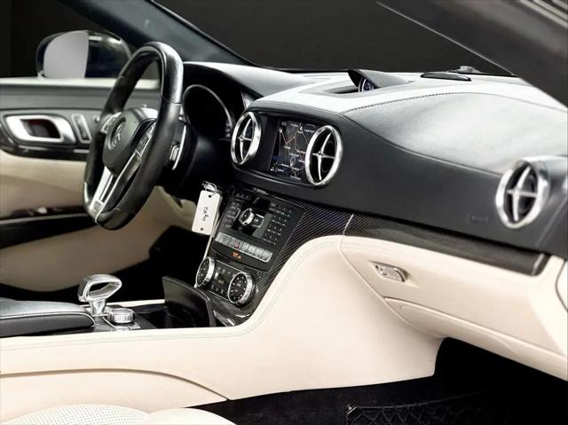 2013 Mercedes-Benz SL AMG SL 63 SL 63 AMG