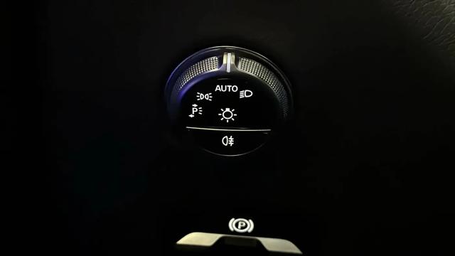 2026 Mercedes-Benz GLC 4MATIC