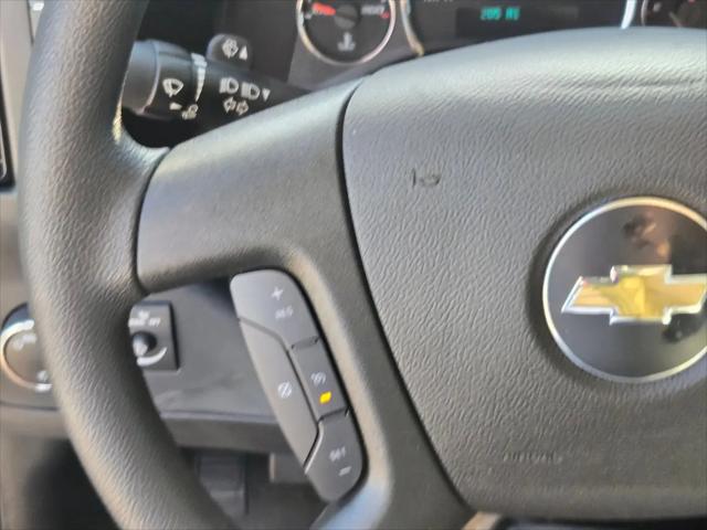 2025 Chevrolet Express Cutaway Work Van