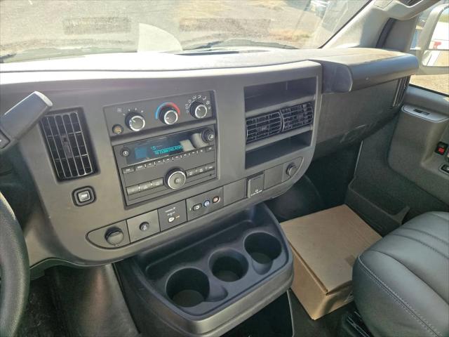 2025 Chevrolet Express Cutaway Work Van
