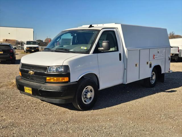 2025 Chevrolet Express Cutaway Work Van
