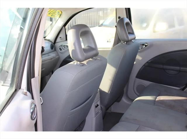 2007 Chrysler PT Cruiser Base
