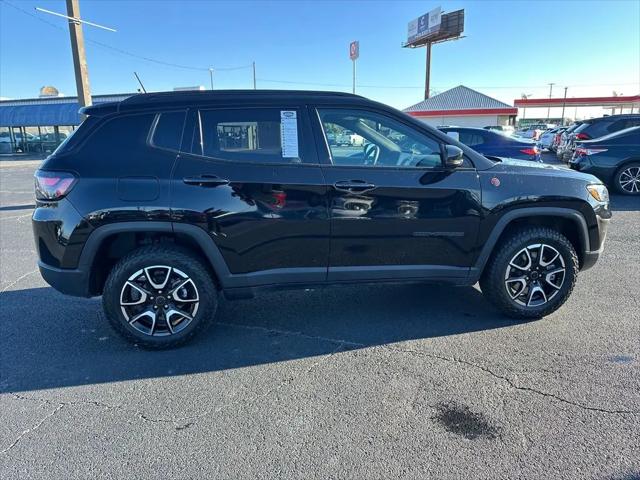 2025 Jeep Compass Trailhawk 4x4
