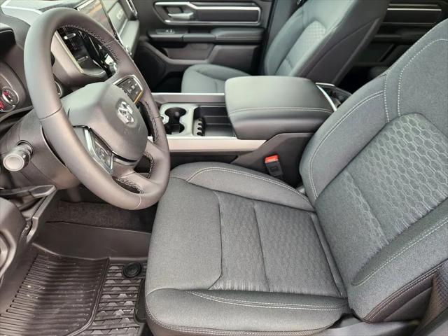 2026 Ram 1500 Lone Star Crew Cab 4x4 5'7" Box