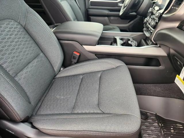 2026 Ram 1500 Lone Star Crew Cab 4x4 5'7" Box