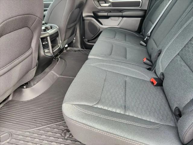 2026 Ram 1500 Lone Star Crew Cab 4x4 5'7" Box