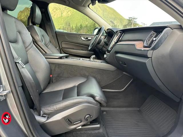 2019 Volvo XC60 T8 Inscription
