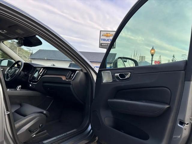 2019 Volvo XC60 T8 Inscription