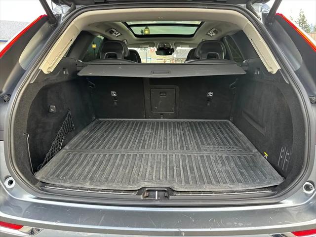 2019 Volvo XC60 T8 Inscription