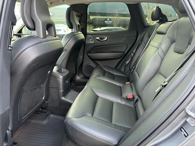 2019 Volvo XC60 T8 Inscription