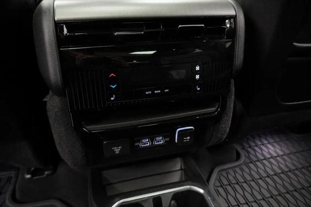 2024 Jeep Wagoneer Series II Carbide 4x4