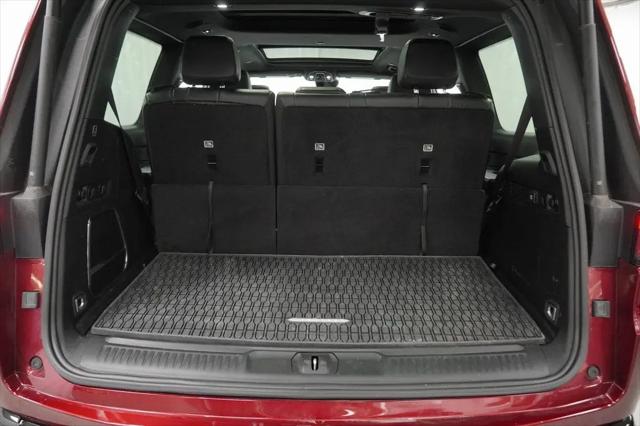 2024 Jeep Wagoneer Series II Carbide 4x4