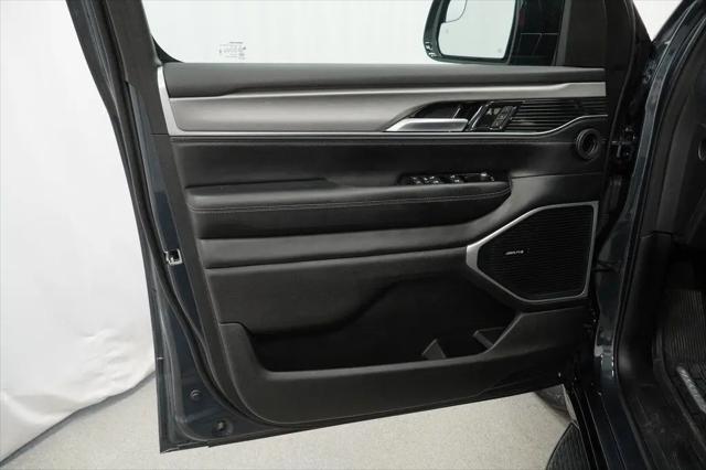 2024 Jeep Wagoneer Series II Carbide 4x4
