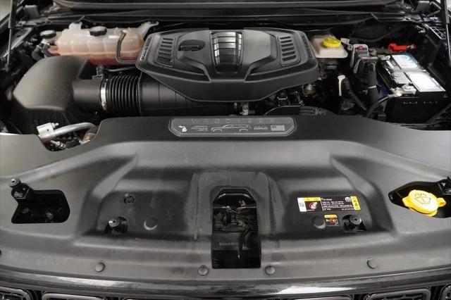 2024 Jeep Wagoneer Series II Carbide 4x4