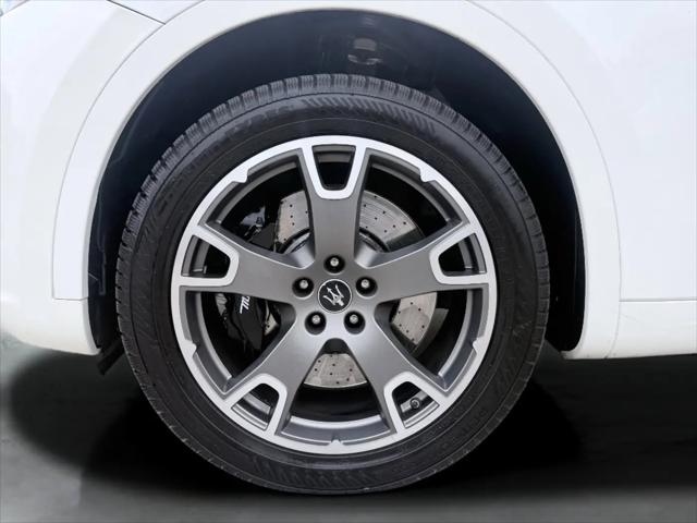 2023 Maserati Levante Modena