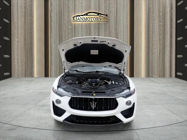 2023 Maserati Levante Modena
