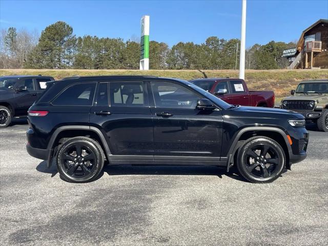 2023 Jeep Grand Cherokee Altitude 4x4
