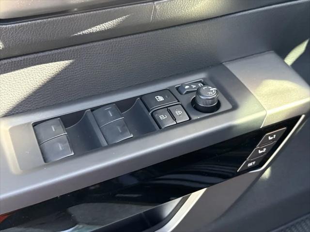 2026 Toyota Tundra Limited CrewMax 5.5' Bed
