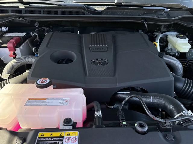 2026 Toyota Tundra Limited CrewMax 5.5' Bed