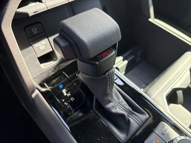 2026 Toyota Tundra Limited CrewMax 5.5' Bed