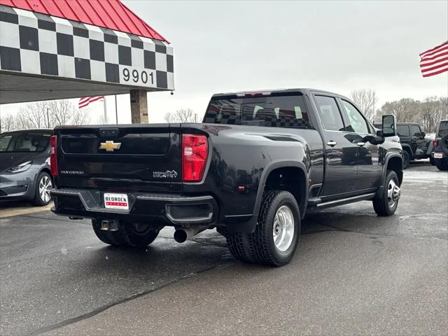 2022 Chevrolet Silverado 3500HD 4WD Crew Cab Long Bed High Country