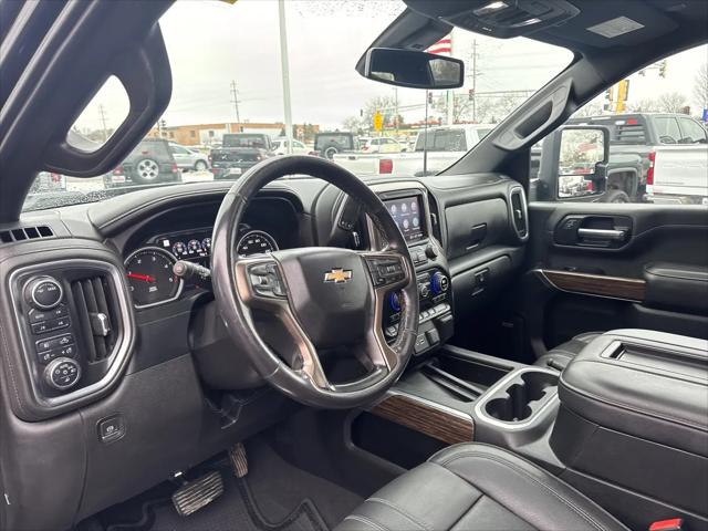 2022 Chevrolet Silverado 3500HD 4WD Crew Cab Long Bed High Country