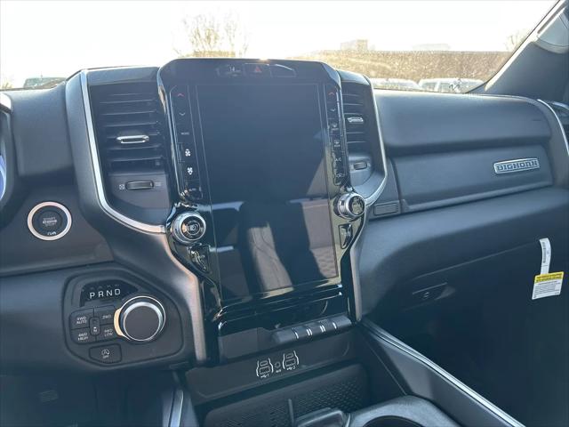 2026 Ram 1500 Big Horn Crew Cab 4x4 5'7" Box