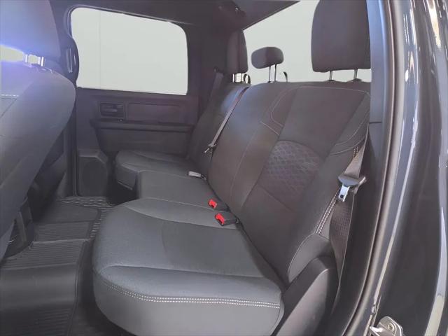 2026 Ram 2500 Black Express Crew Cab 4x4 6'4" Box