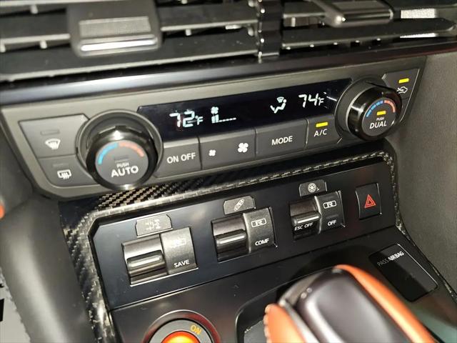 2024 Nissan GT-R Premium Dual-clutch 6-Speed Transmission