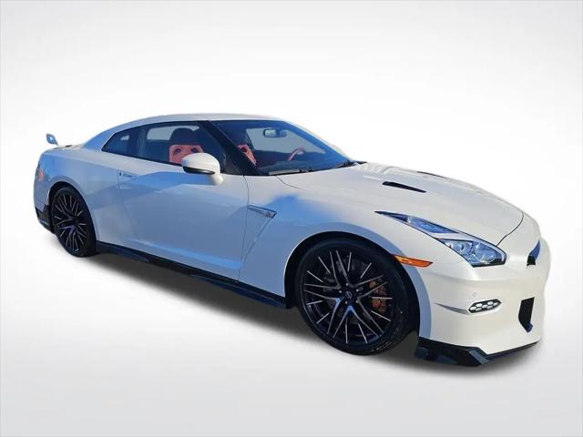 2024 Nissan GT-R Premium Dual-clutch 6-Speed Transmission